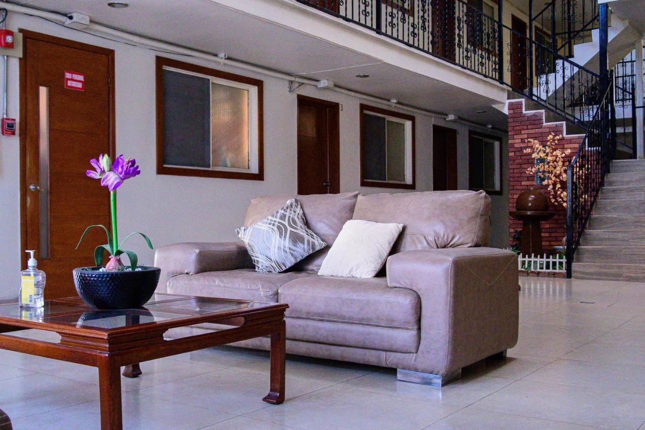 Hotel Acuario En Ocotlan Exteriör bild